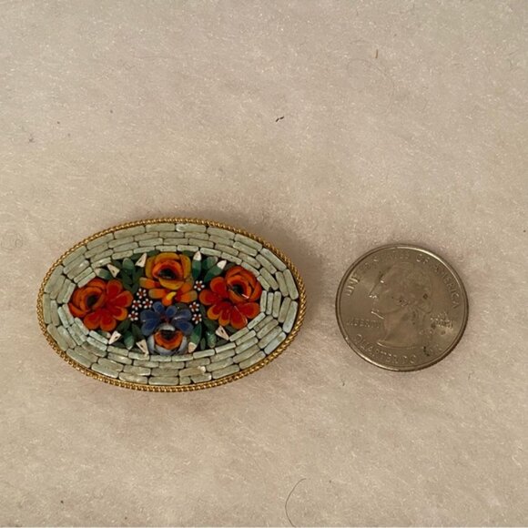 BROOCH PIN GOLD TONE VINTAGE OVAL VENETIAN MOSAIC FLORAL WHITE ORANGE RED GREEN - Picture 4 of 12